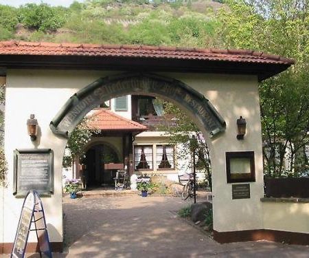 Landhotel Niederthaeler Hof Schloßböckelheim Exterior foto